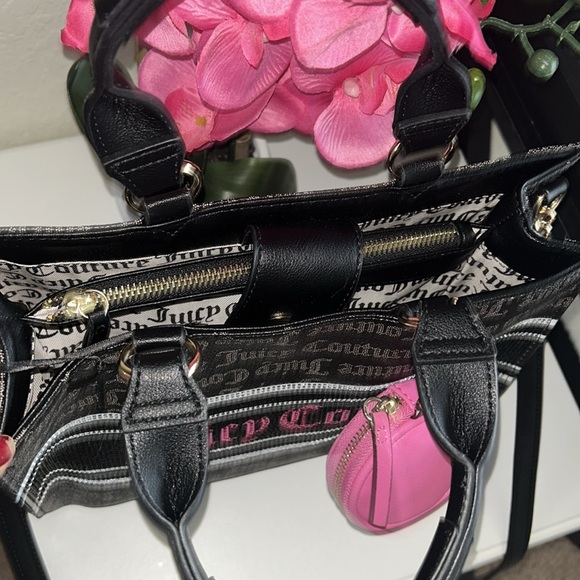 JUICY COUTURE HANDLE BAG WITH CROSSBODY STRAP - Picture 2 of 4